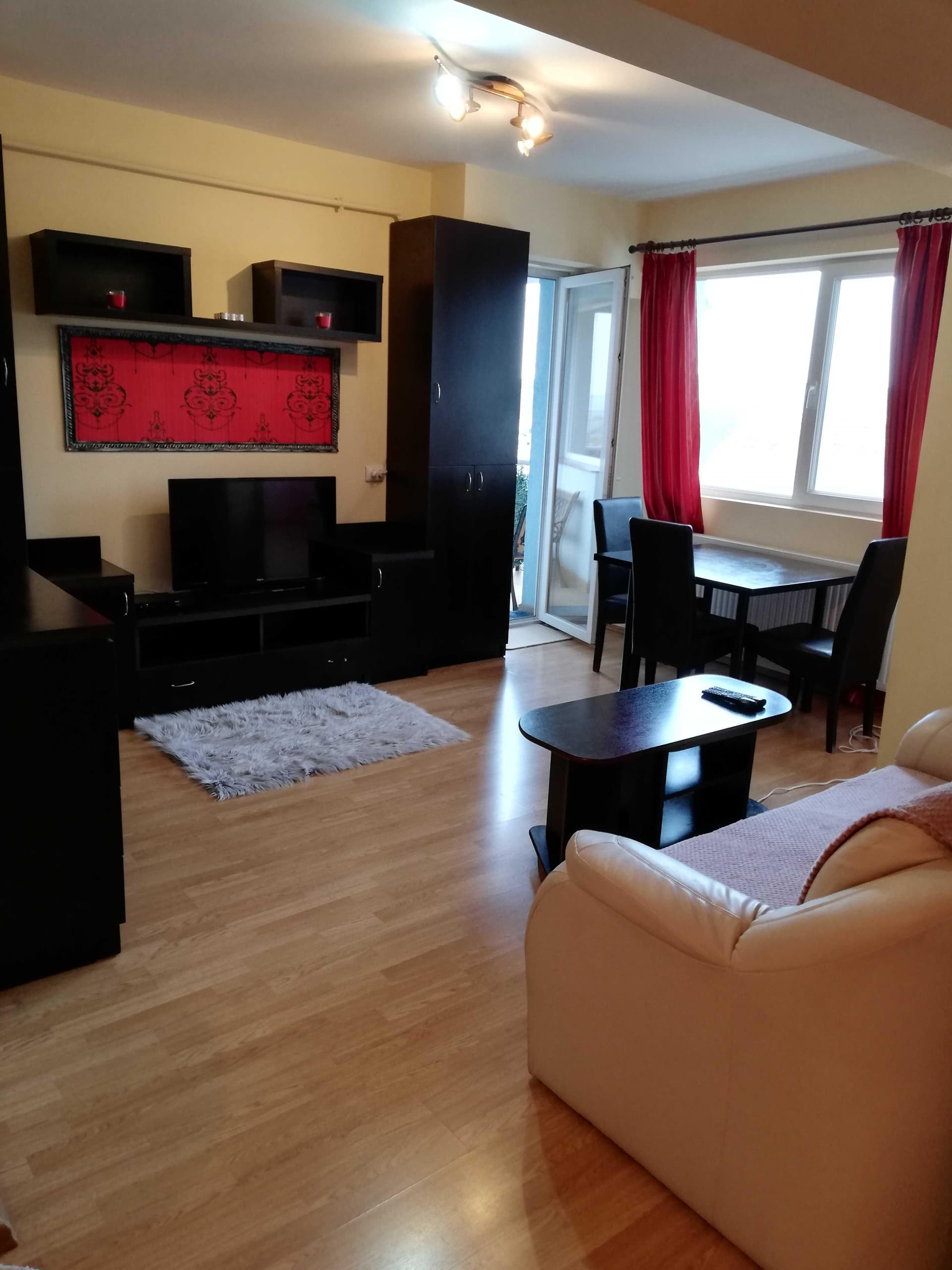 PF vand apartament 3 camere 64 mp in cartier Gheorgheni, Cluj-Napoca.
