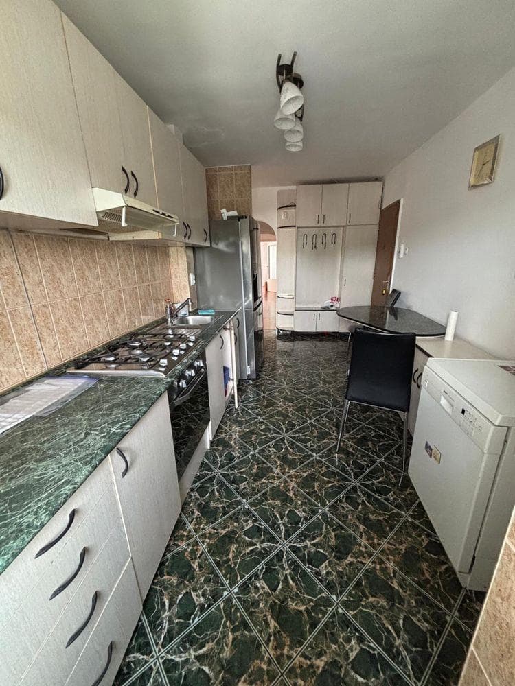 Vand apartament in cartier Manastur, Cluj-Napoca