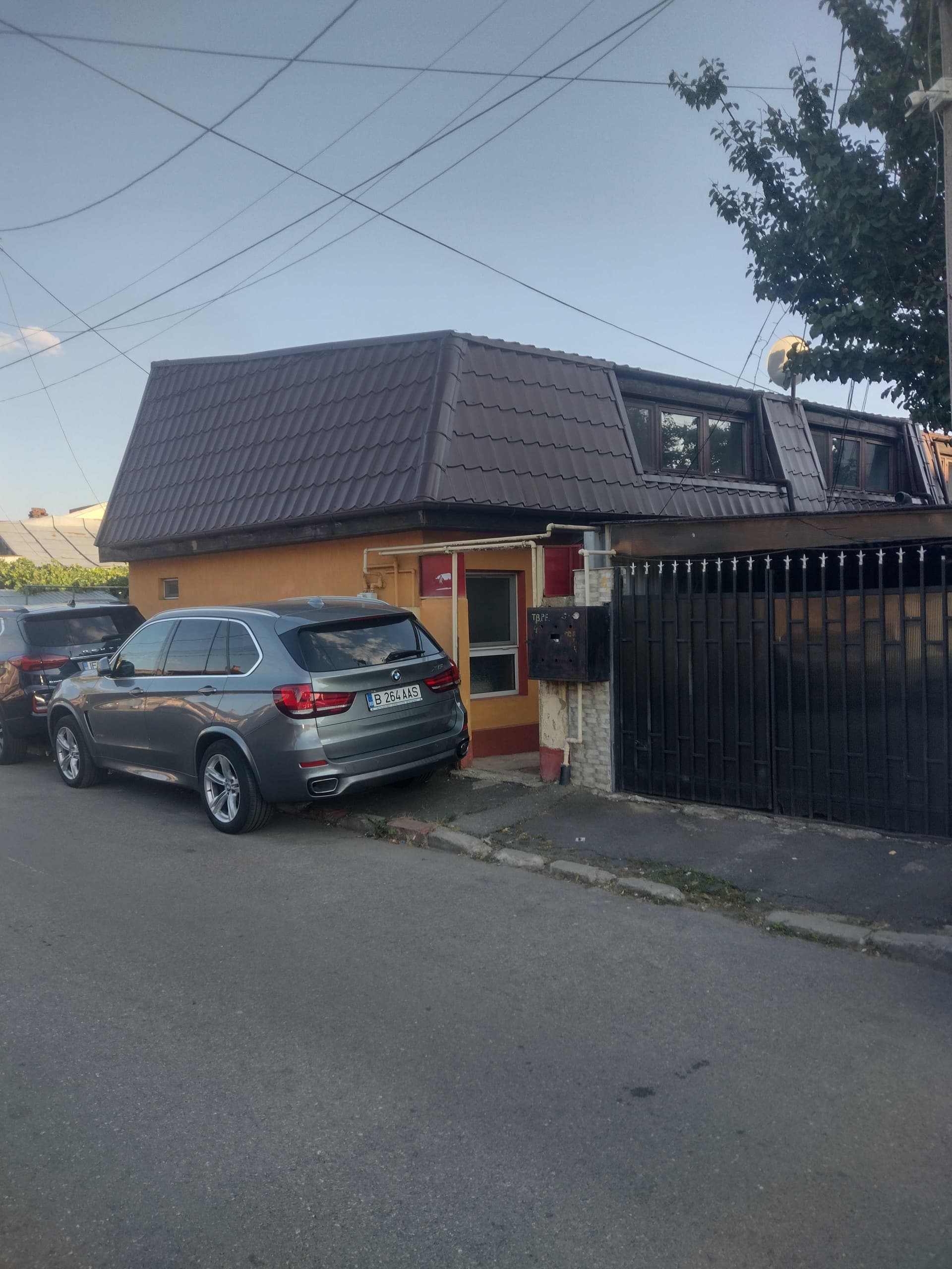 Trei apartamente intr-o Casa, Bucuresti, Sector 1 Chitila - imagine 1