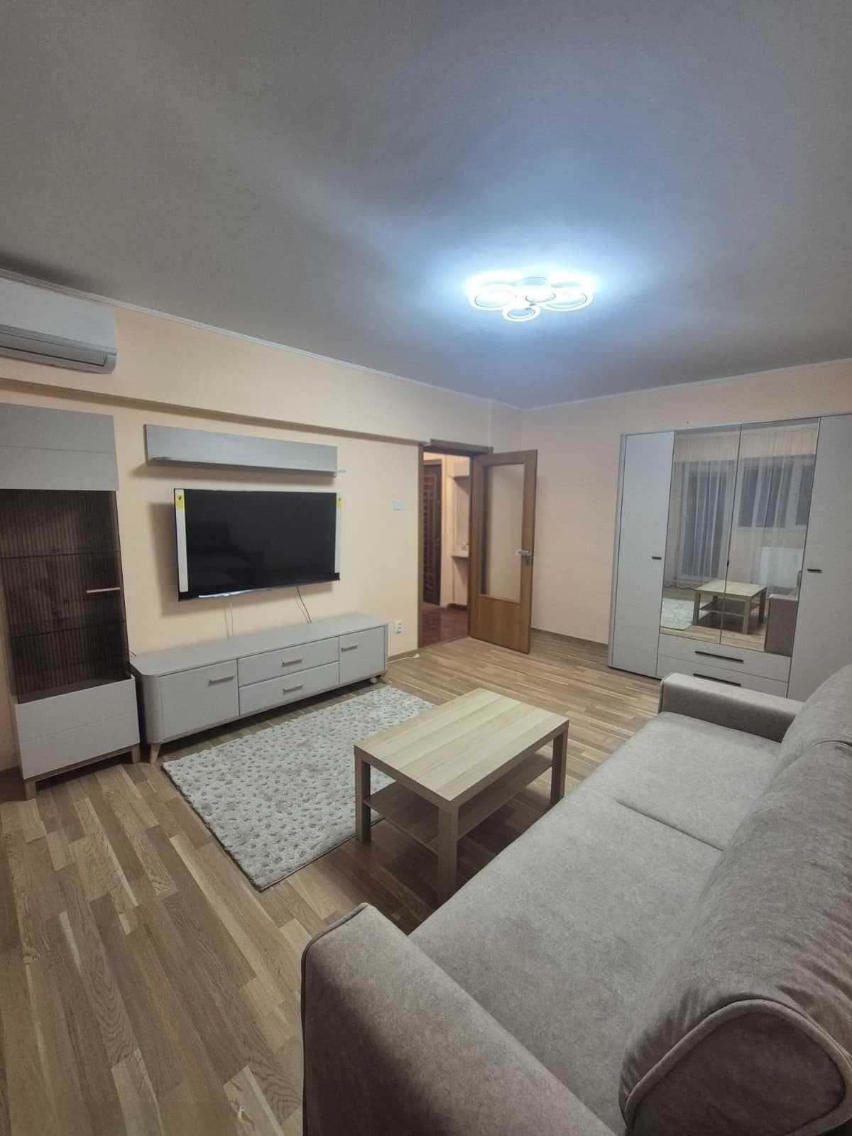Inchiriez apartament cu 3 camere, decomandat, Colentina - imagine 1