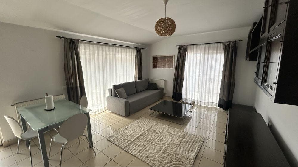 Chirie ap. 2 camere cochet si luminos,3 balcoane,parcare