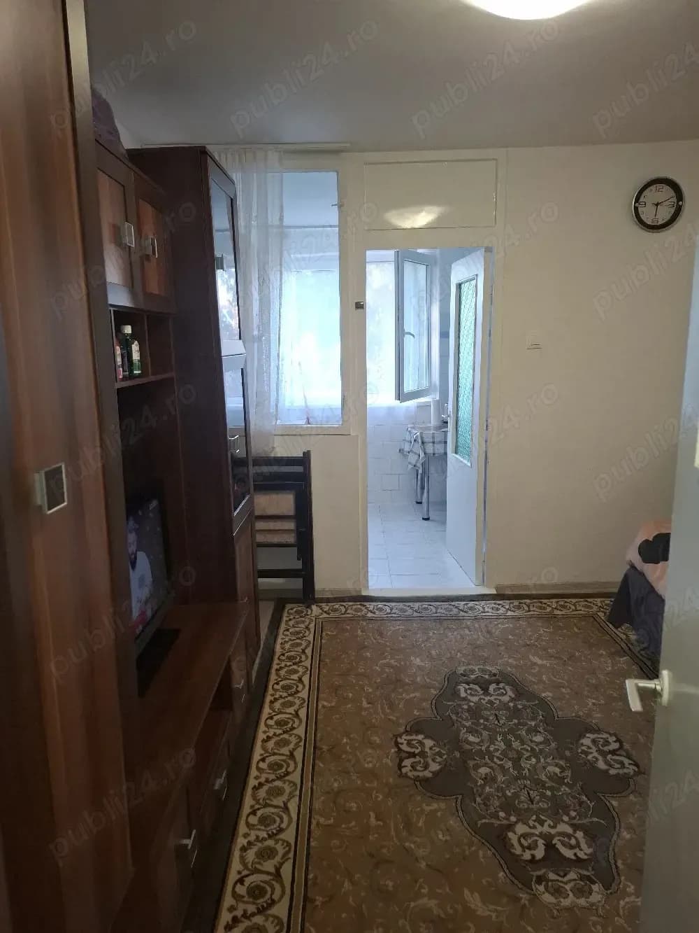 inchiriez garsonieră  zona Afi Brașov