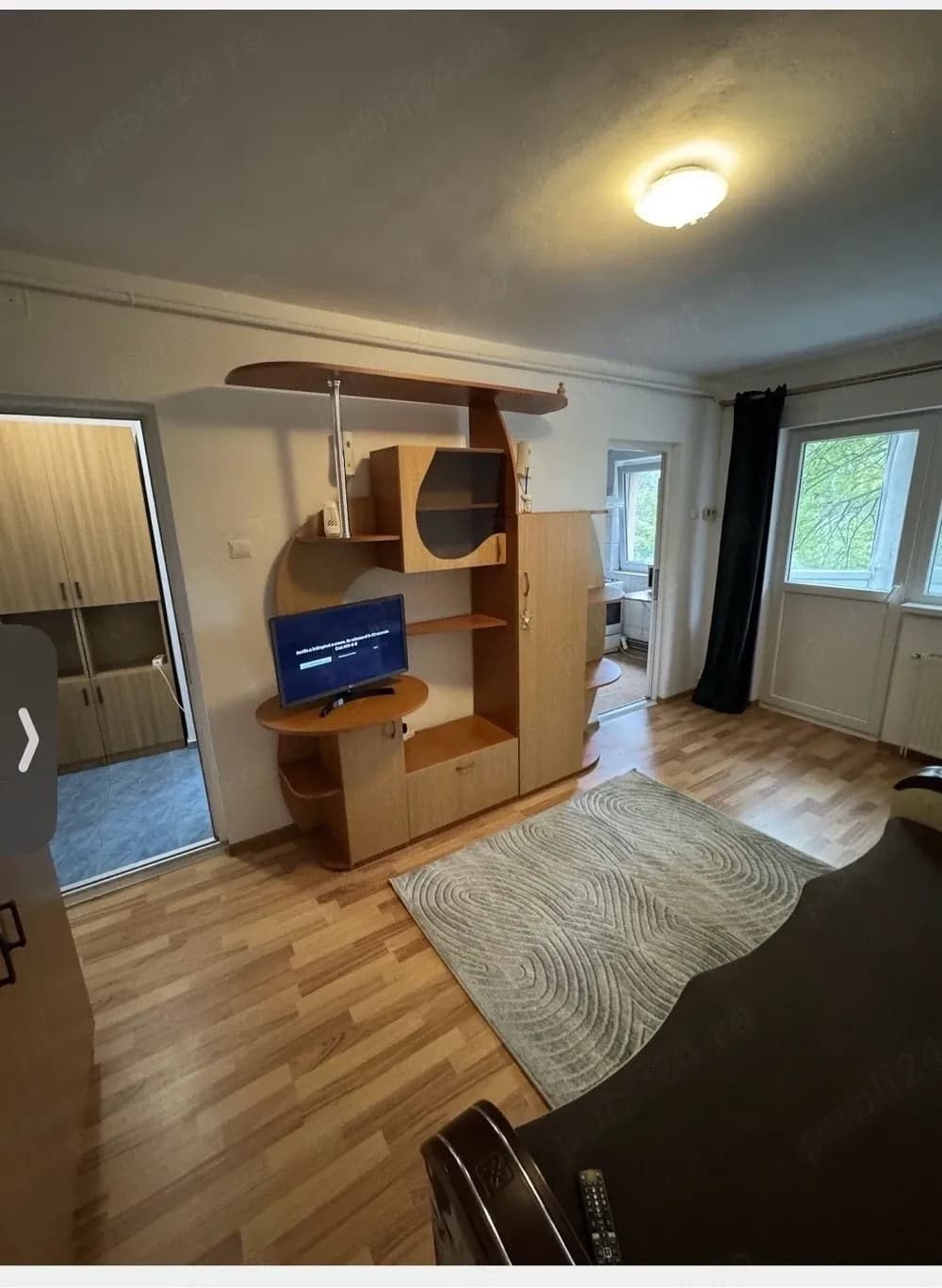 Inchiriez Garsoniera