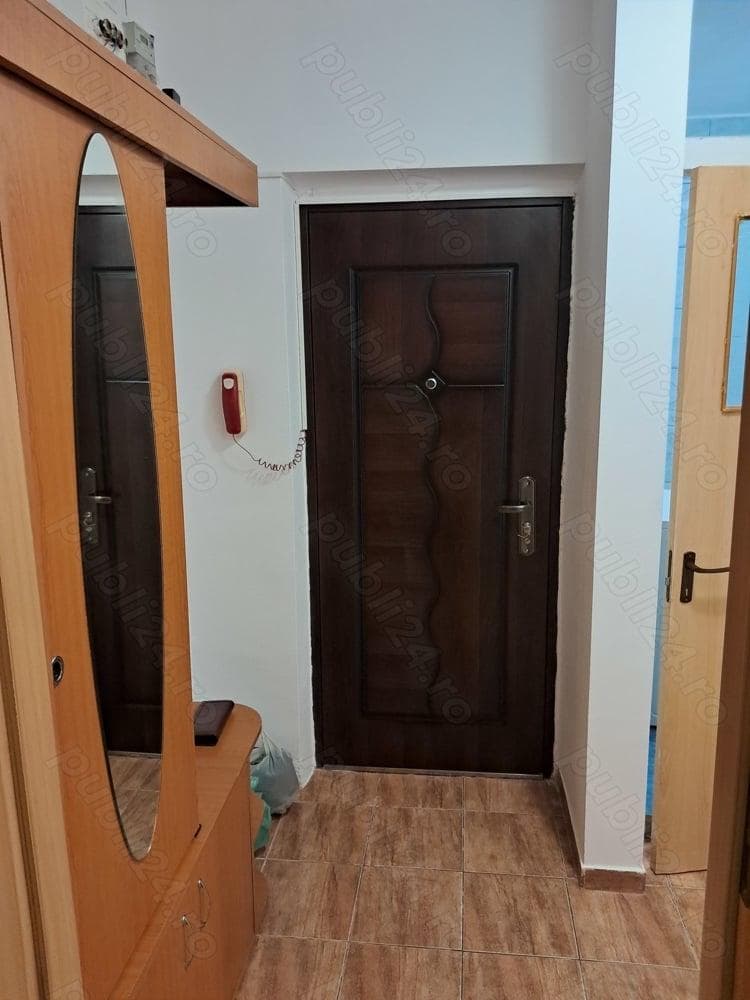 Inchiriez garsoniera Berceni, Aparatorii Patriei, aproape de metrou