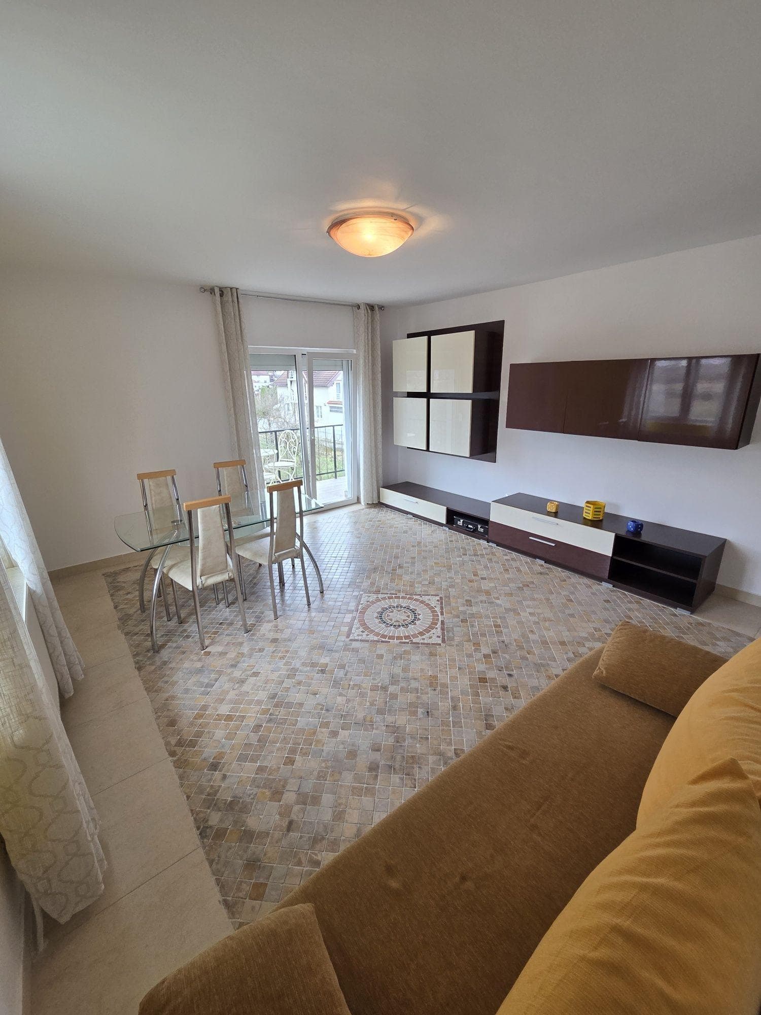 Vand apartament 2 camere Aleea Bâlea