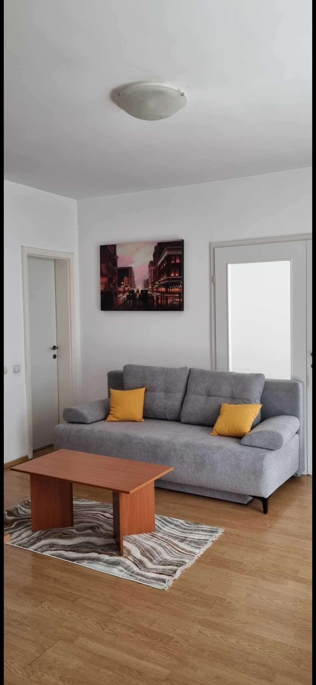 Închiriez in Cluj  apartament 2 camere centru cu parcare proprie