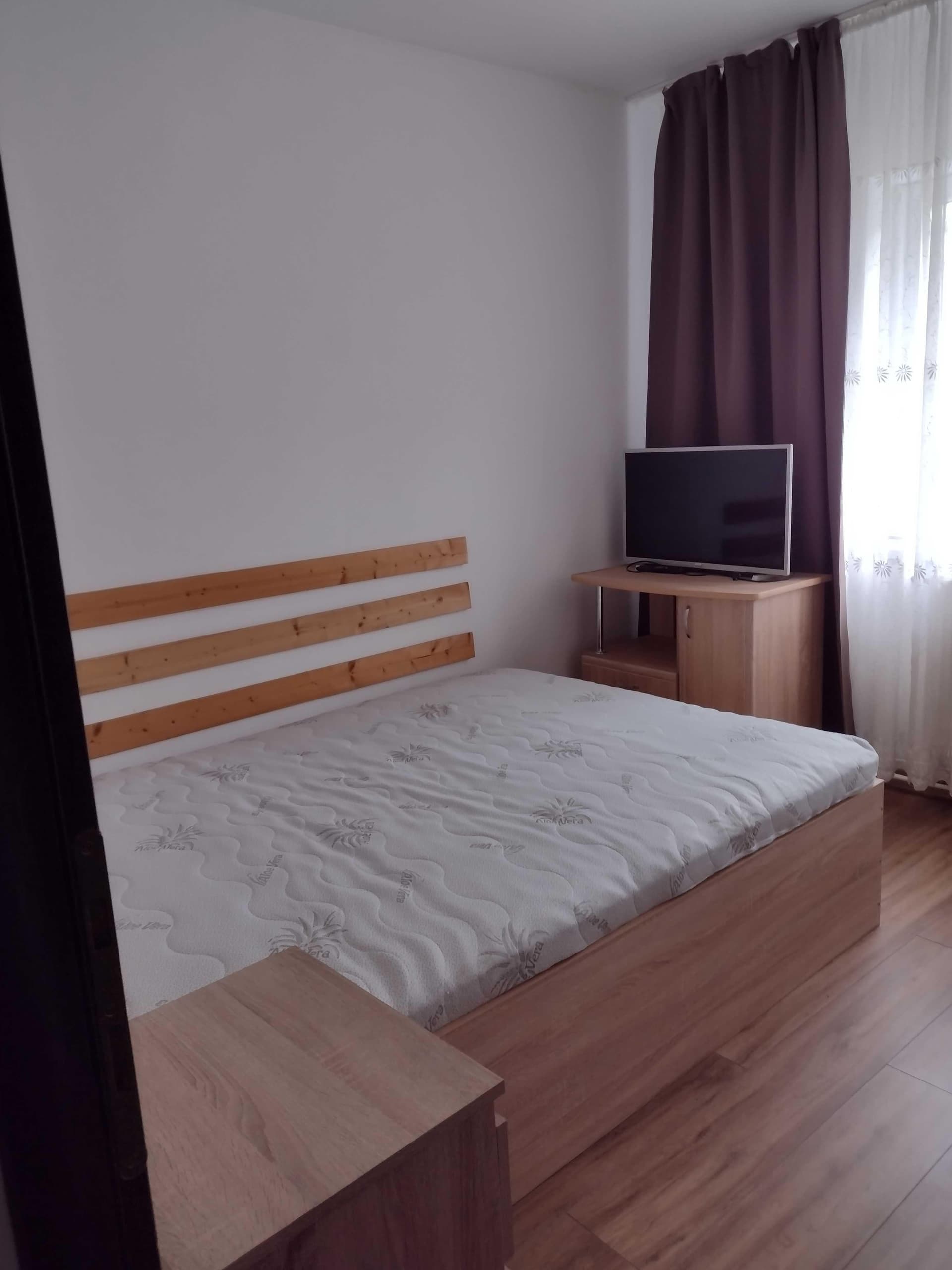 Dau in chirie apartament