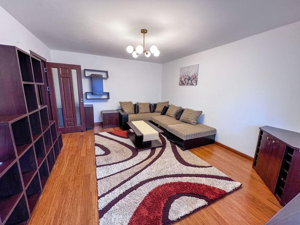 Inchiriez apartament 2 camere Racadau langa parcul Trandafirilor