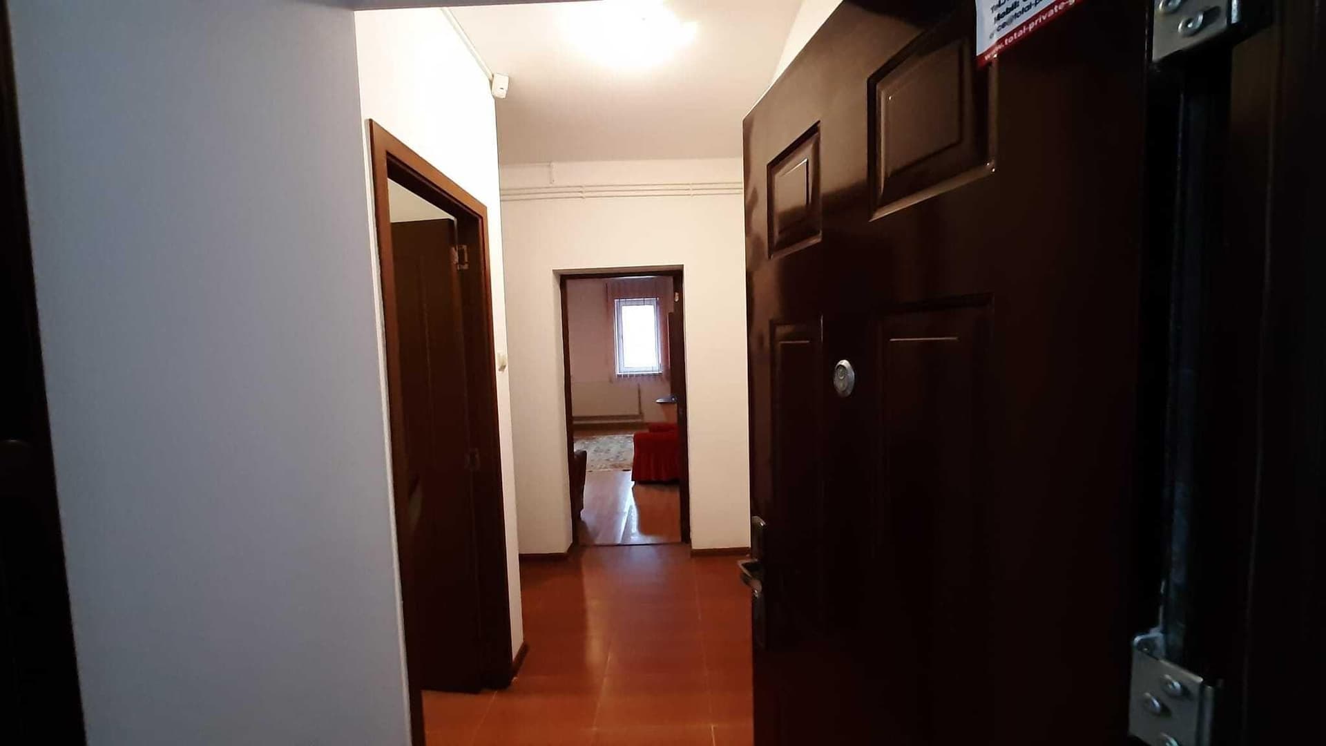 Garsoniera decoman Spatioasa 40m2 zona Kaufland Lidl ICIL din 15.04.26 - imagine 1