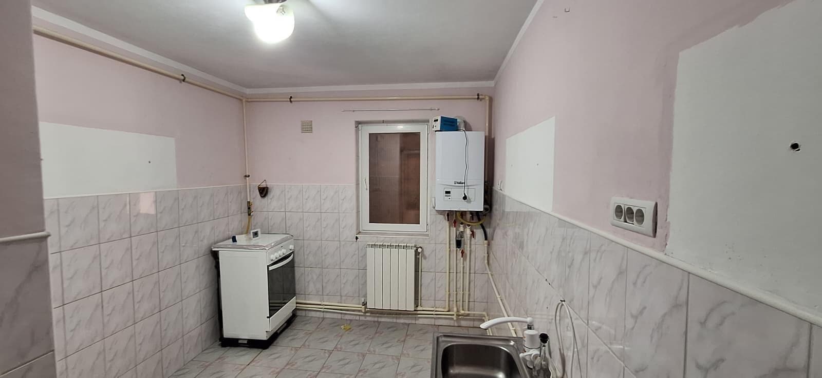 Inchiriere apartament 3 camere zona centrală,b-dulTomis 293 , tomis3 - imagine 1