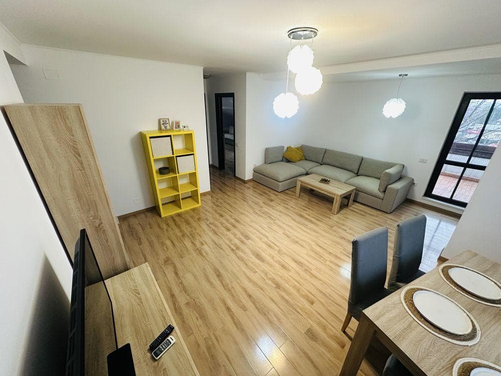 Inchiriere Apartament 3 Camere, Bucurestii Noi/Parc Bazilescu - imagine 1