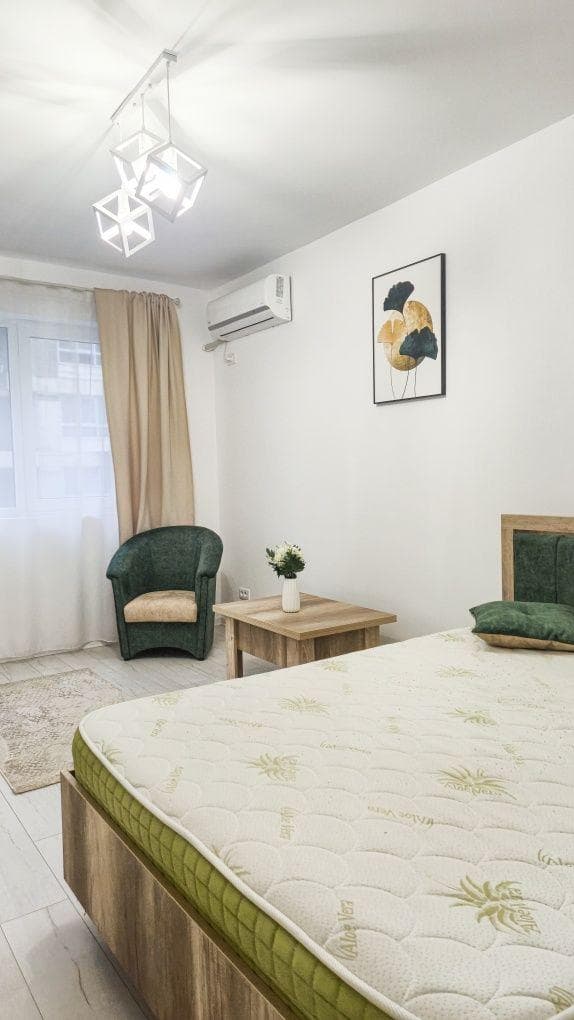 Închiriez  Garsonieră Spațioasă an  2023