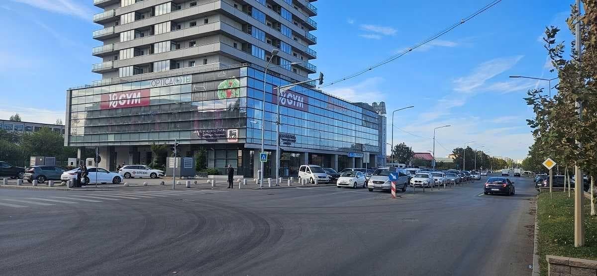 Spatiu birouri 2 camere 63  mp   proprietar 17/ 20 ex. ag. metrou