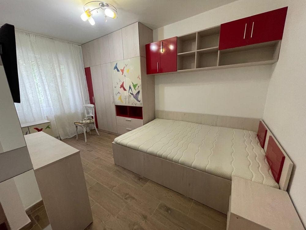 Garsoniera de inchiriat (sector 5 ,Petre  Ispirescu)