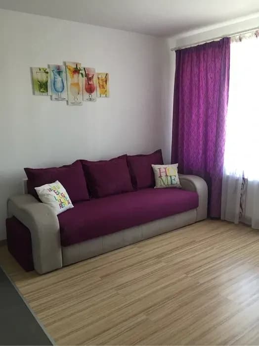 Proprietar închiriez apartament 2 camere tip studio, Tractorul, vizavi de mall Coresi
