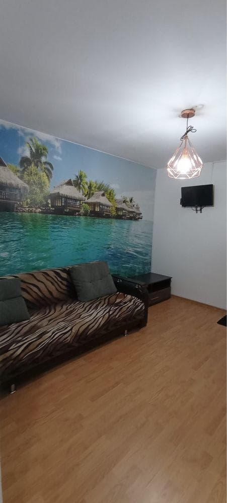 Garsoniera de inchiriat brasov ,zona tractorul,Coressi mall - imagine 1