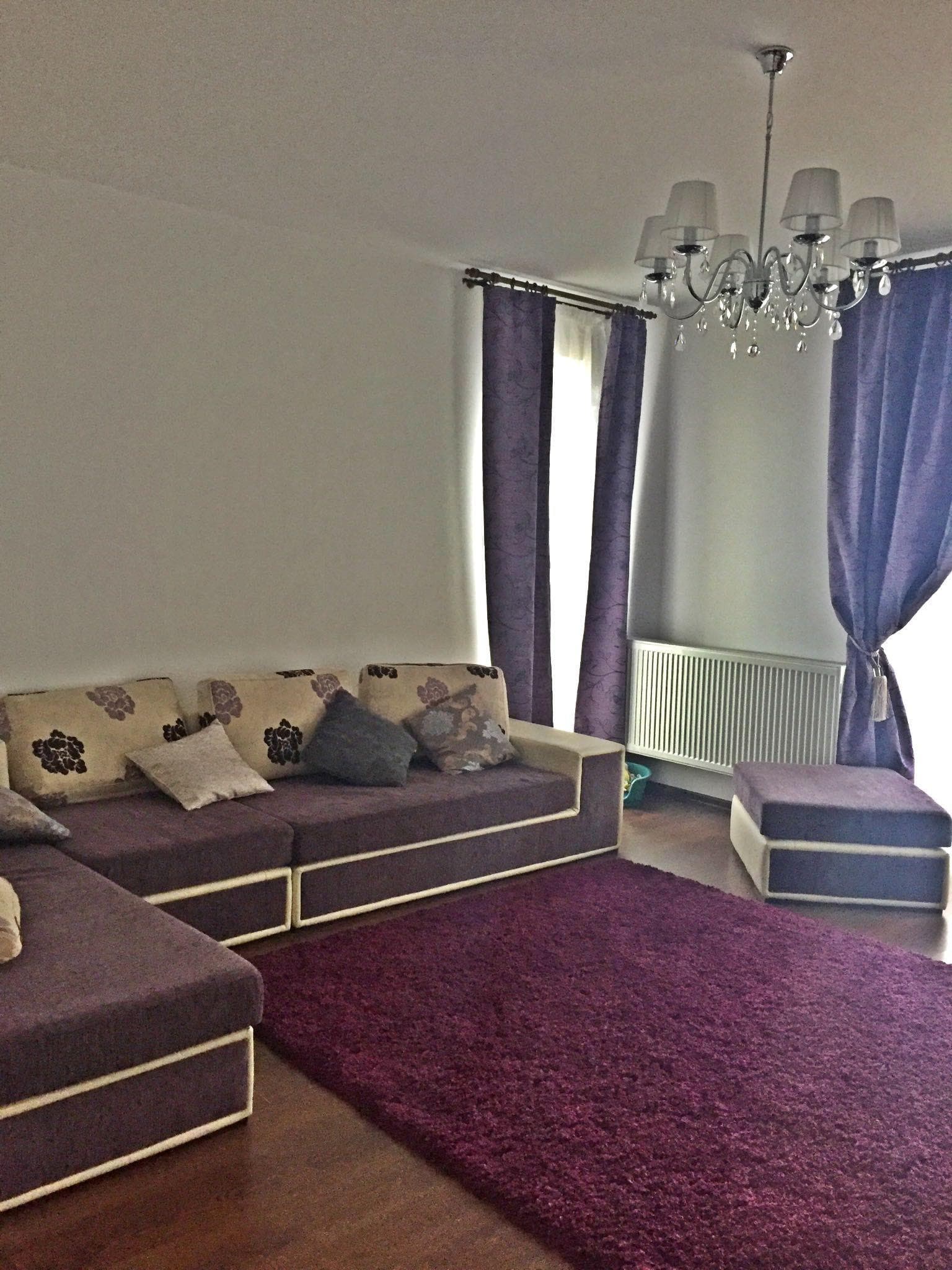 Ofer spre Închiriere Apartament cu 2 camere + birou în Avantgarden 3 Brasov