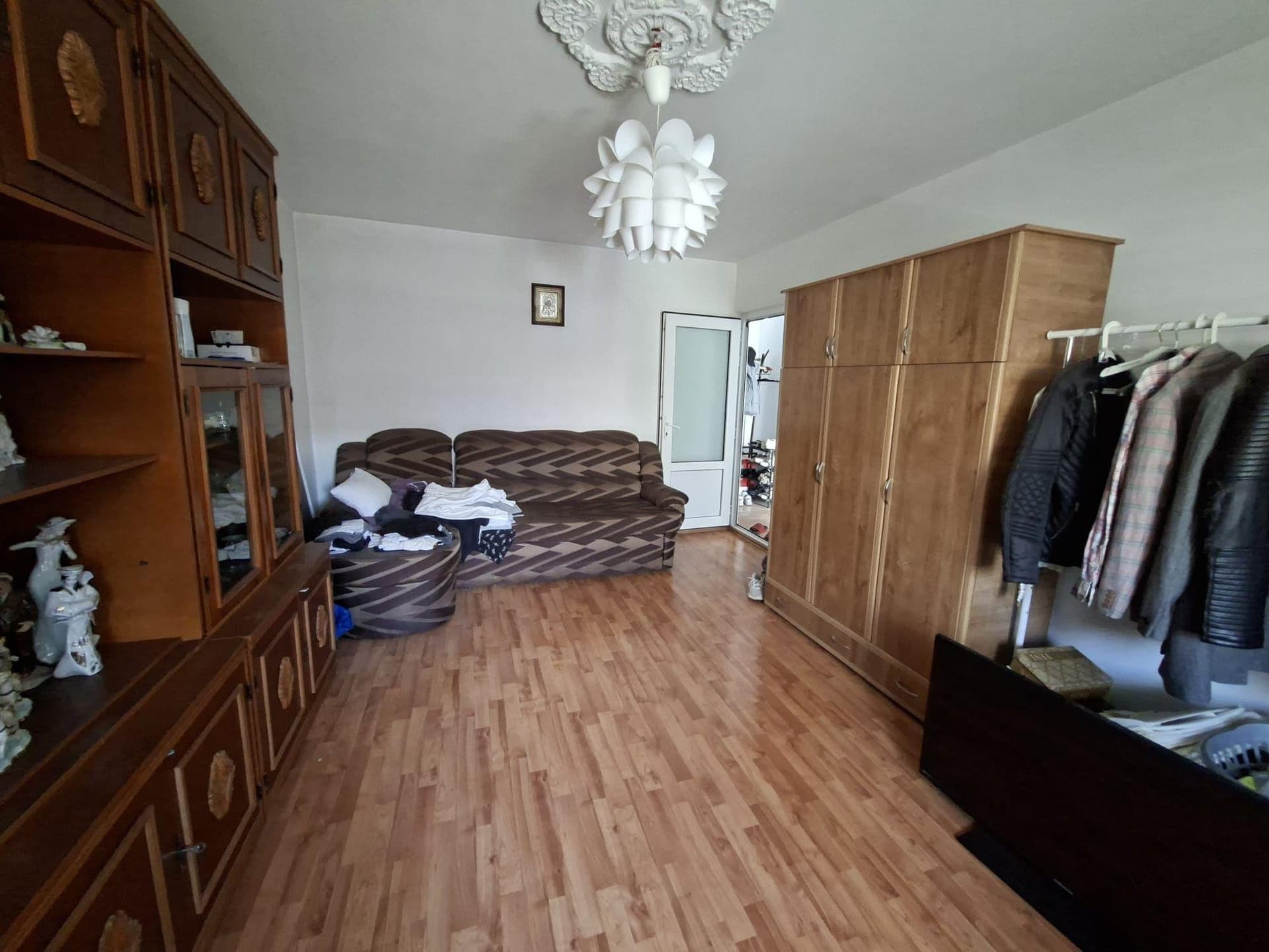 Apartament 2 camere et. 1 Carol Davila decomandat, conf. 1, Proprietar - imagine 1