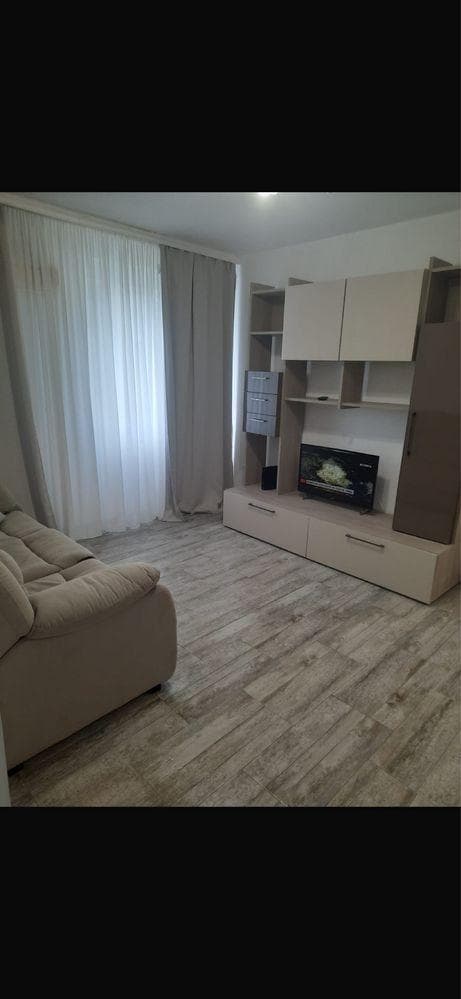 • Apartament 2camere semi-decomandat ( zona Orange ULTRA-CENTRAL ) - imagine 1