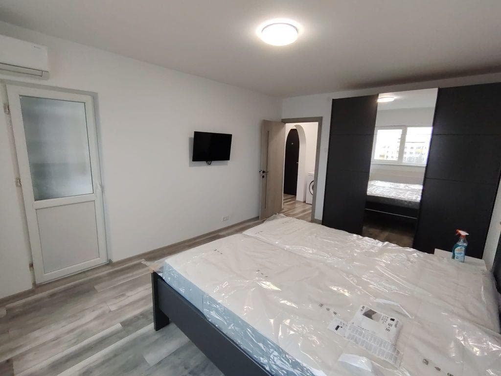 Garsoniera complet renovata