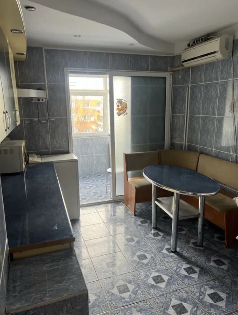 De vanzare apartament 2 camere, Mihai Bravu, Ploiesti - imagine 1