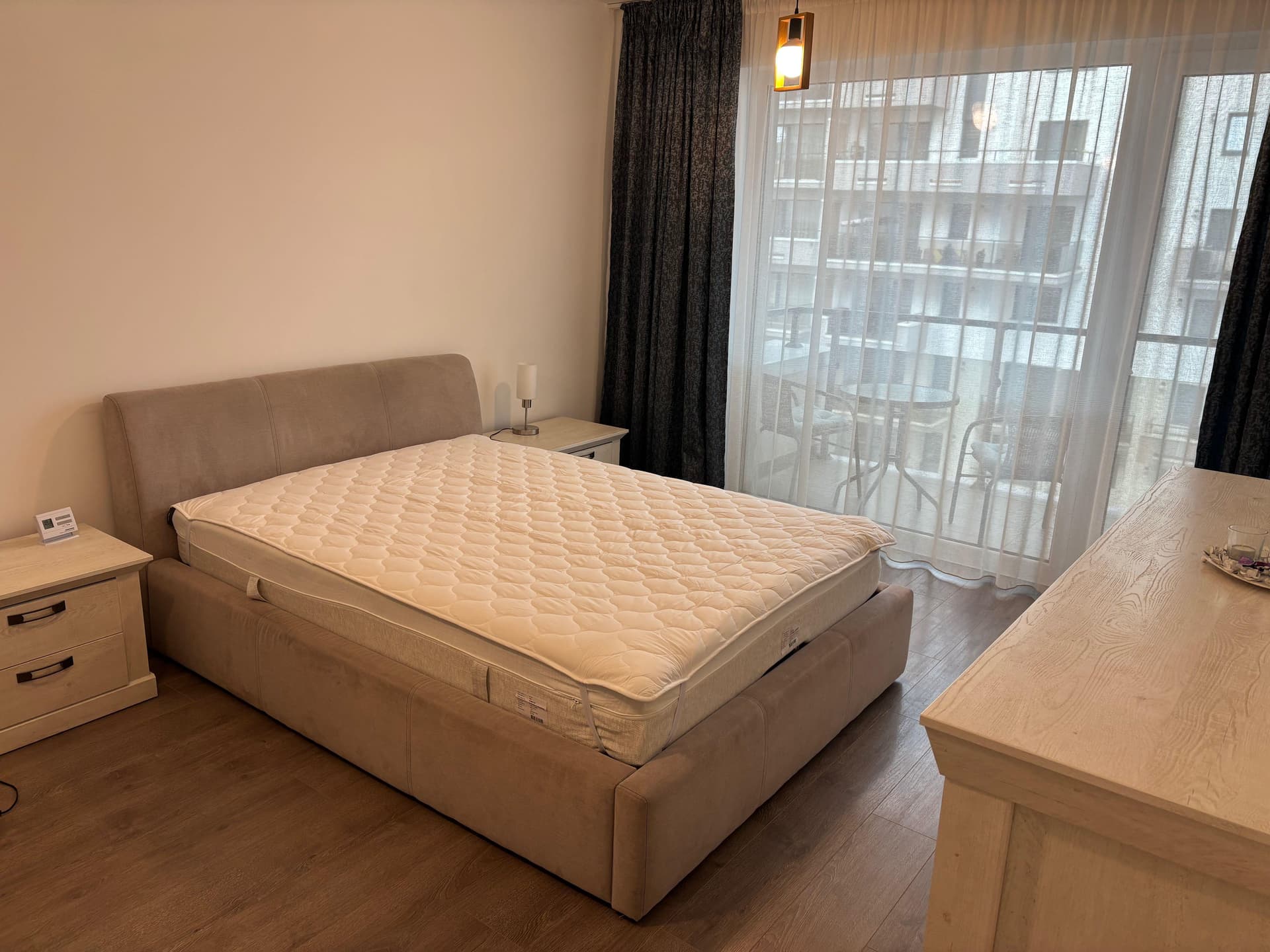 Închiriez garsonieră Brașov - imagine 1