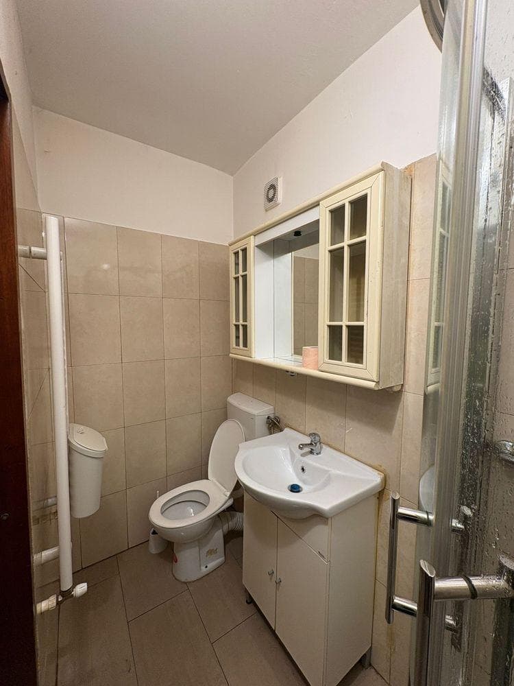 Garsoniera de inchiriat