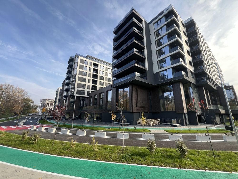 Penthouse  in  Cart Gheorgheni Lang Parc -3 Cam 67 M + 24 M Terasa - imagine 2