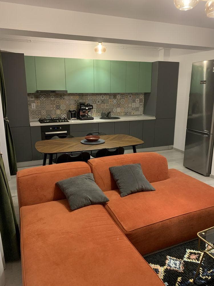 Studio premium de inchiriat - Tractorul/ Mobilat / Parcare Subterana