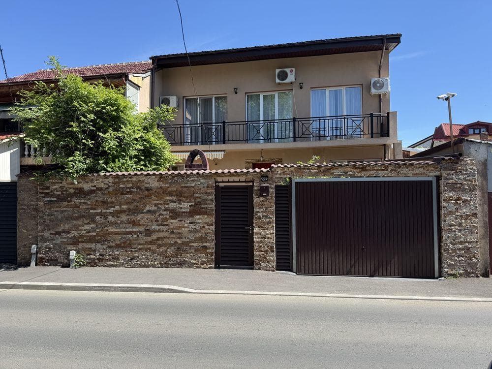 Vila de inchiriat COLENTINA-Mall Veranda