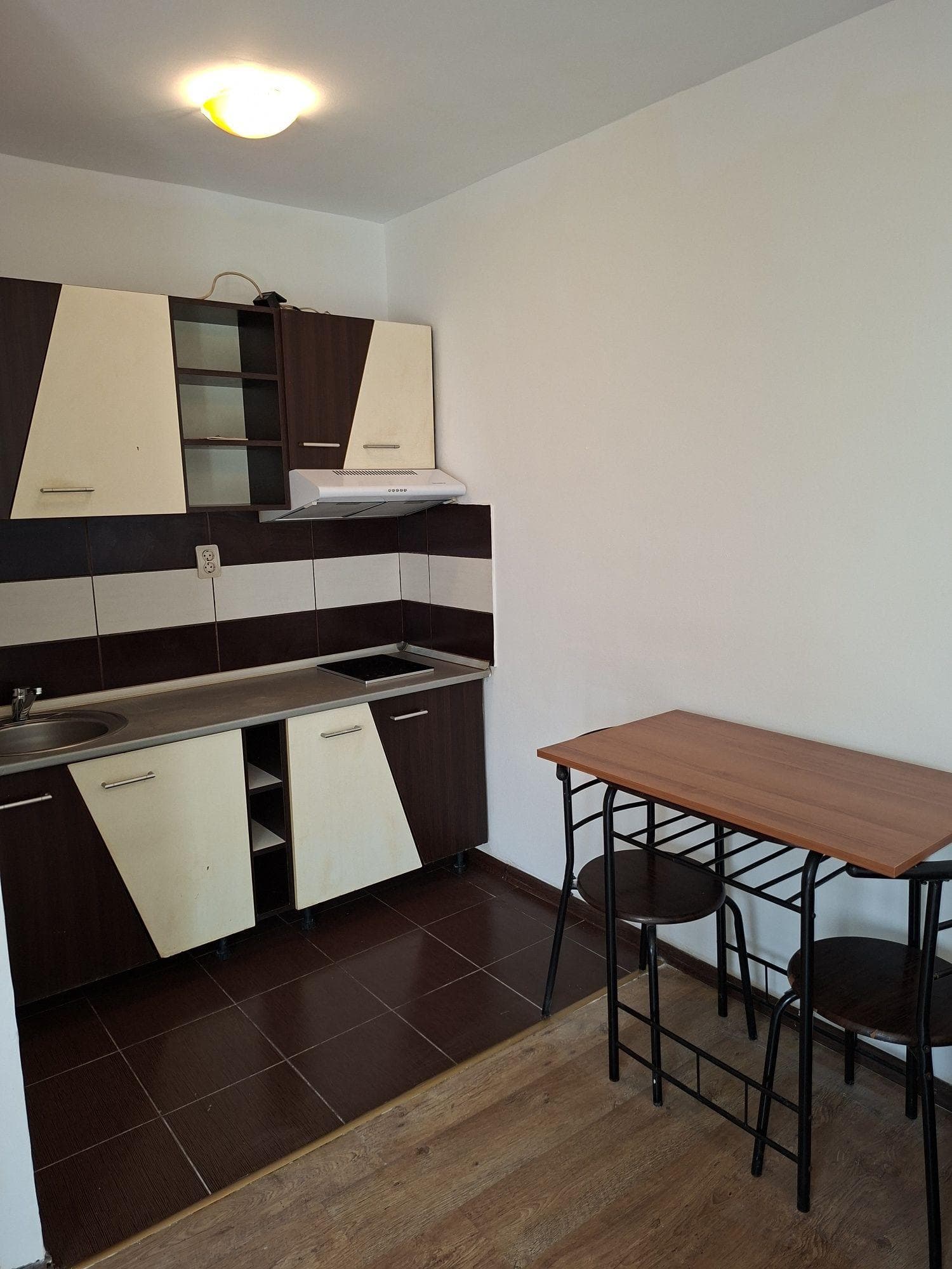 Particular titan auchan