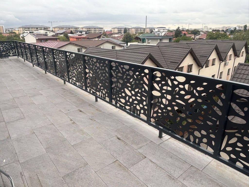 Apartament și parcare în Apărătorii Patriei_de vânzare