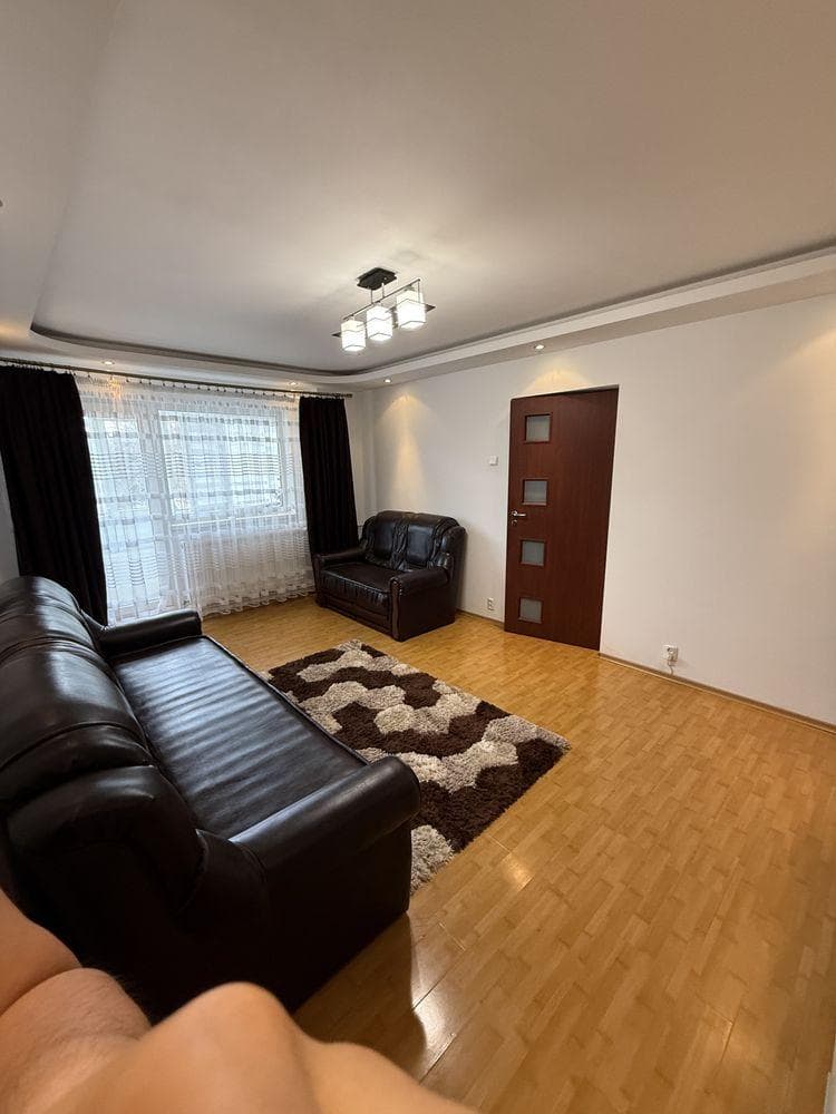 Inchiriez apartament 3 camere zona Sebastian