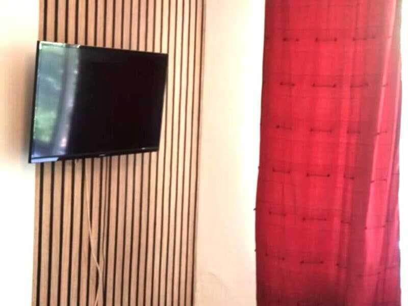 Proprietar , Drumul Taberei Metrou Constantin Brancusi, Piata Valea Ialomitei ,centrala,bloc civilizat si curat