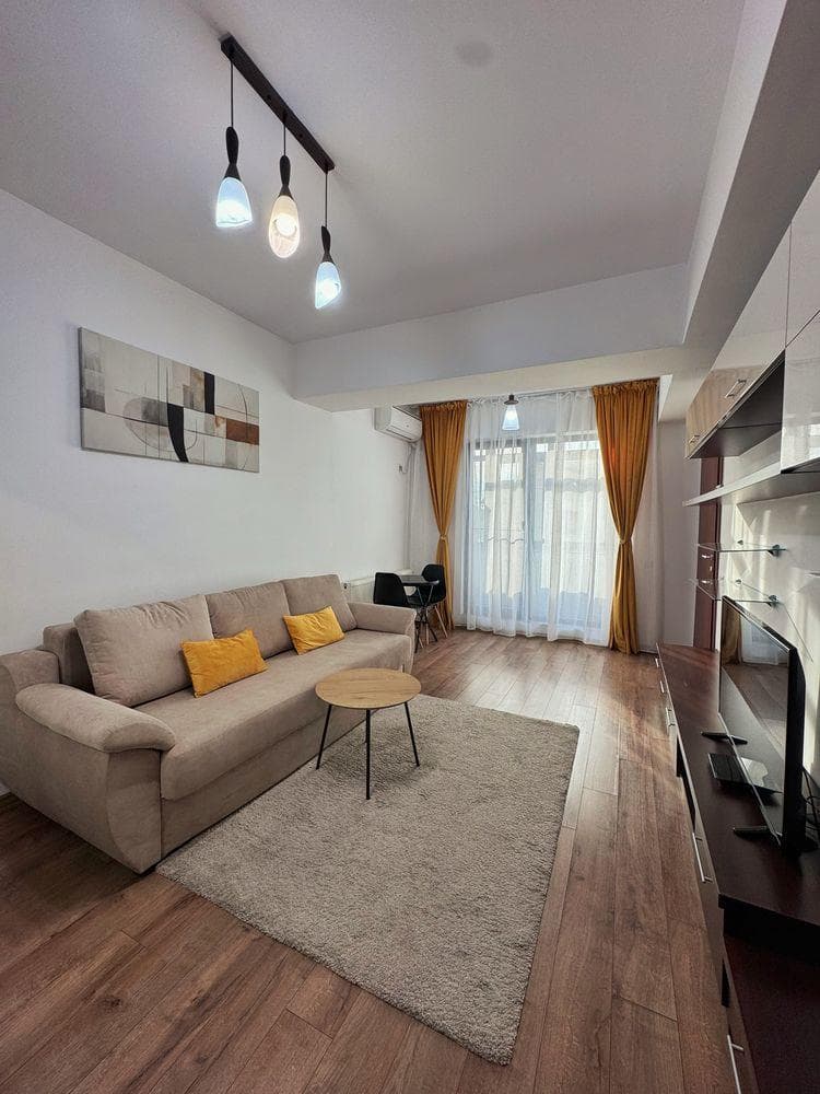 Garsoniera Gorjului, bloc nou, centrala proprie