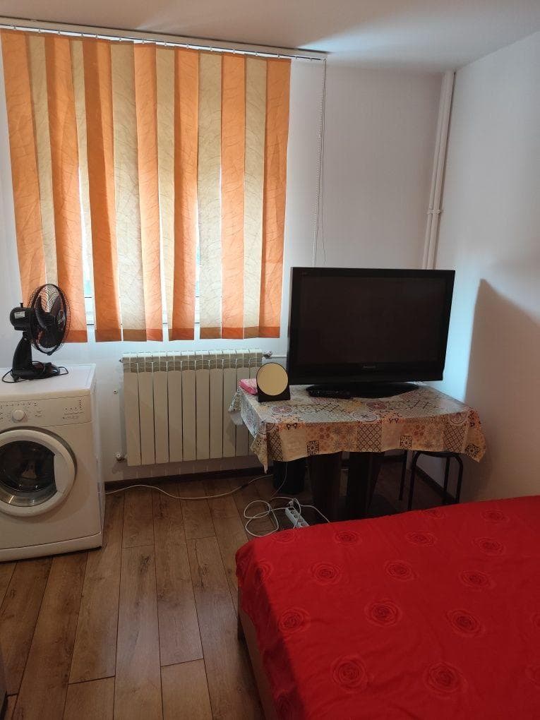 Închiriez garsonieră 15m 2, Bdul Timișoara