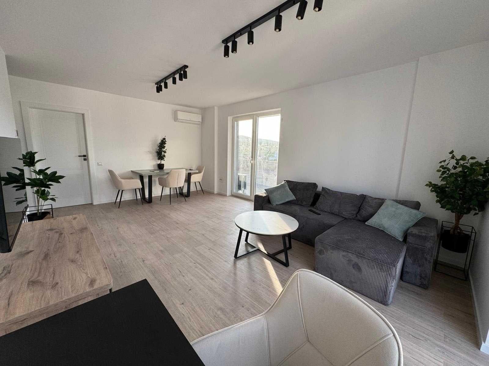 Vand apartament 2 camere cu CF 60mp, bucatarie decomandata, Elite City - imagine 1