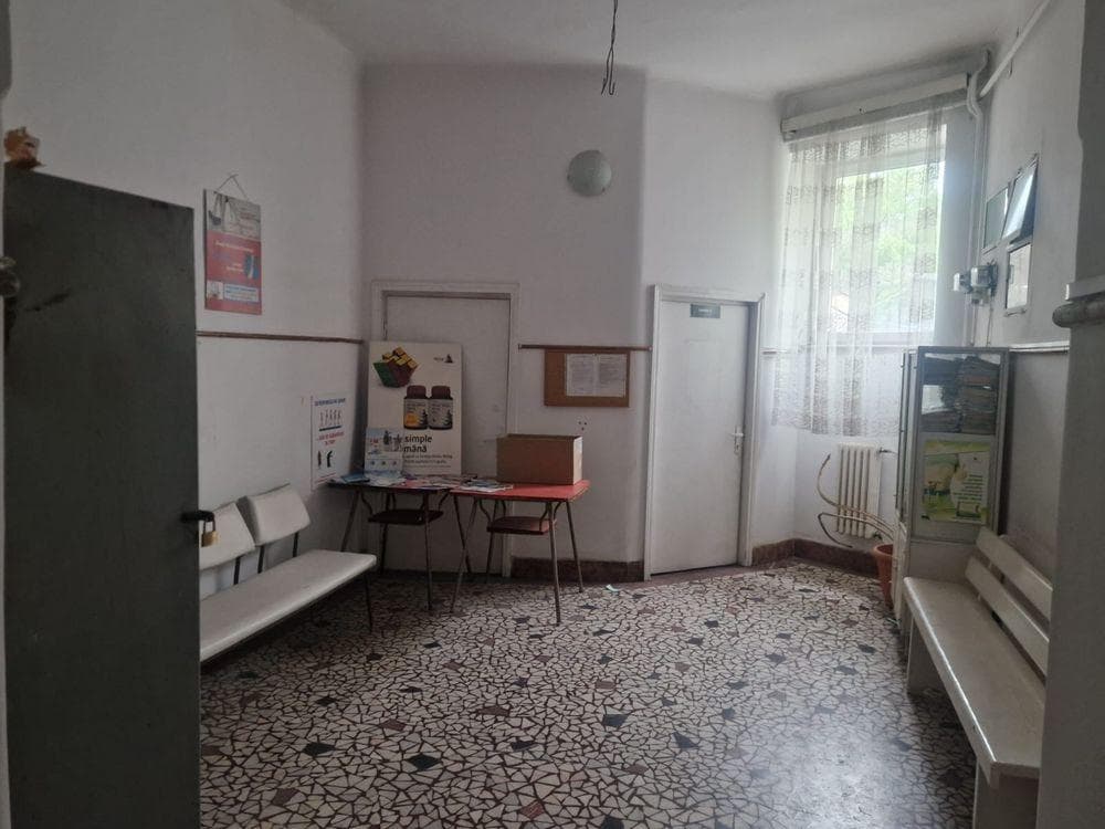 Inchiriez spatiu pentru activitati medicale cu sala asteptare