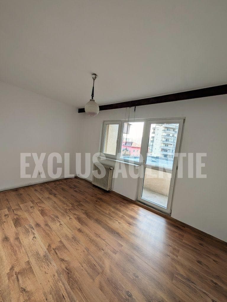 Apartament 4 camere - imagine 2