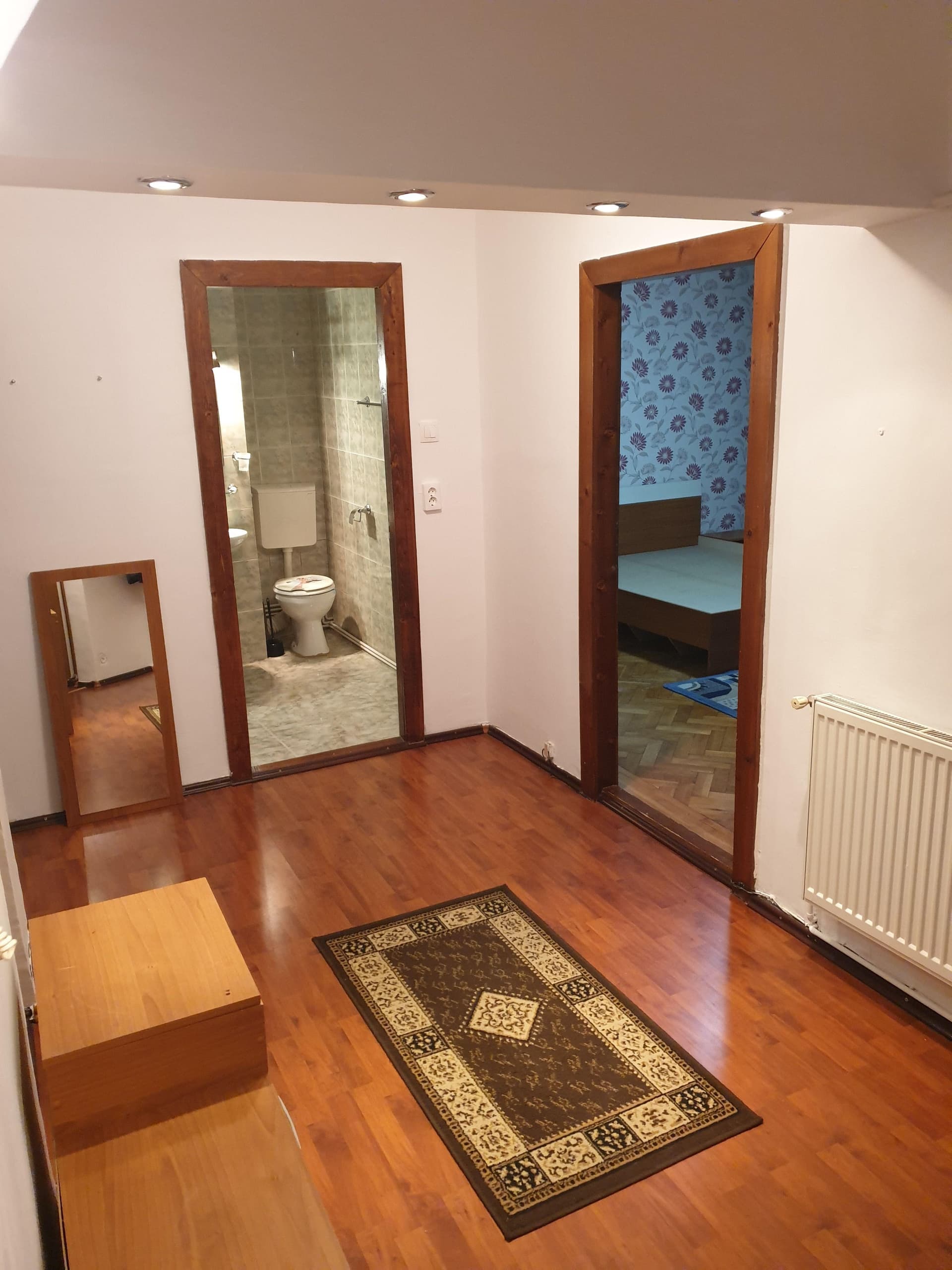 Vand Apartament 2 camere str Aurel Vlaicu sens giratoriu OMV - imagine 1
