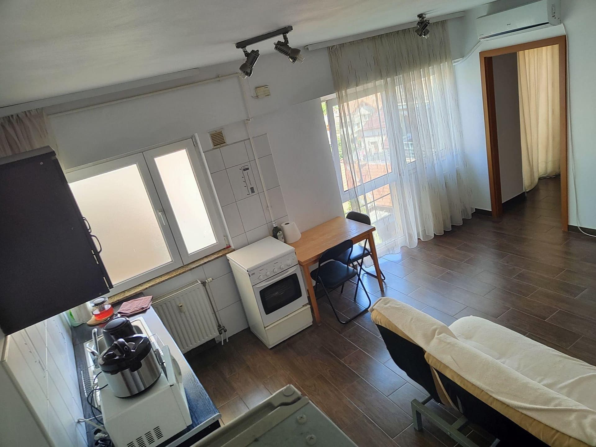 Vand apartament 1 camera 40mp ideal investitie - imagine 3