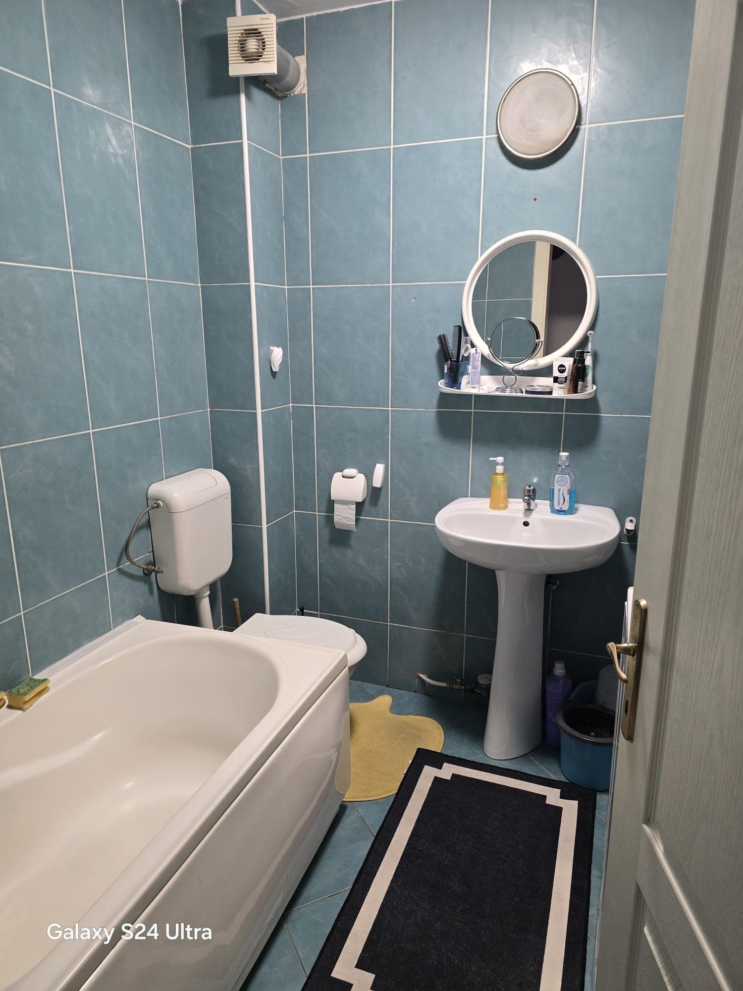 Vand apartament cu o camera - imagine 4