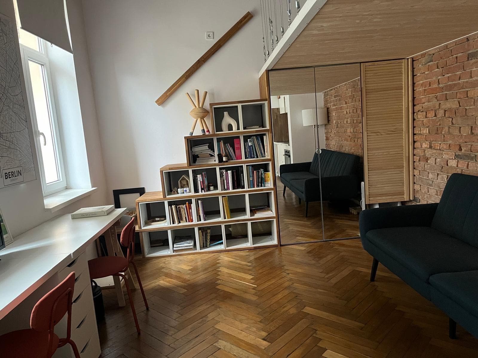 Apartament cu o camera, central, la cheie, str. Horea nr. 12. - imagine 1