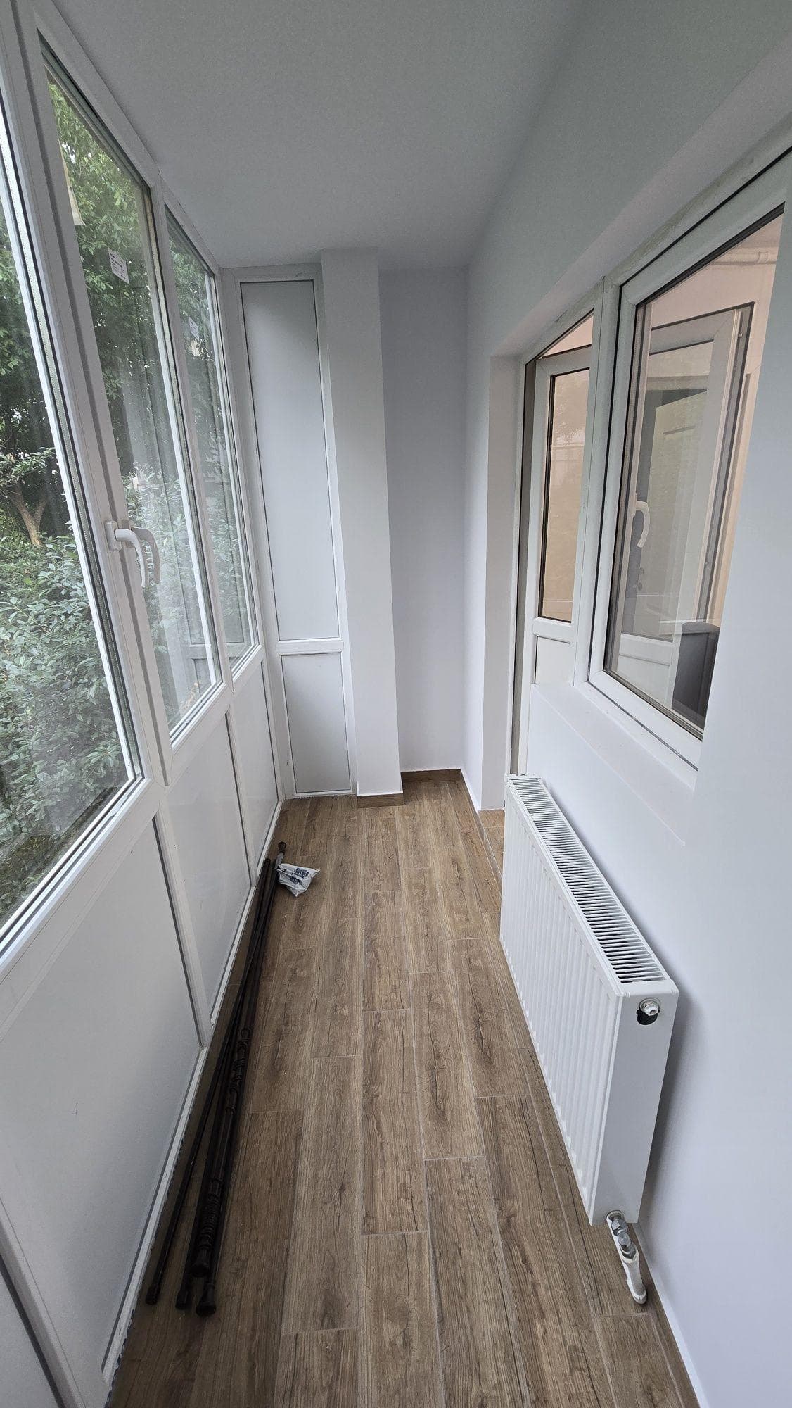 Pers. Fiz vand garsoniera moderna, recent renovata, etaj 1, cent. term - imagine 8