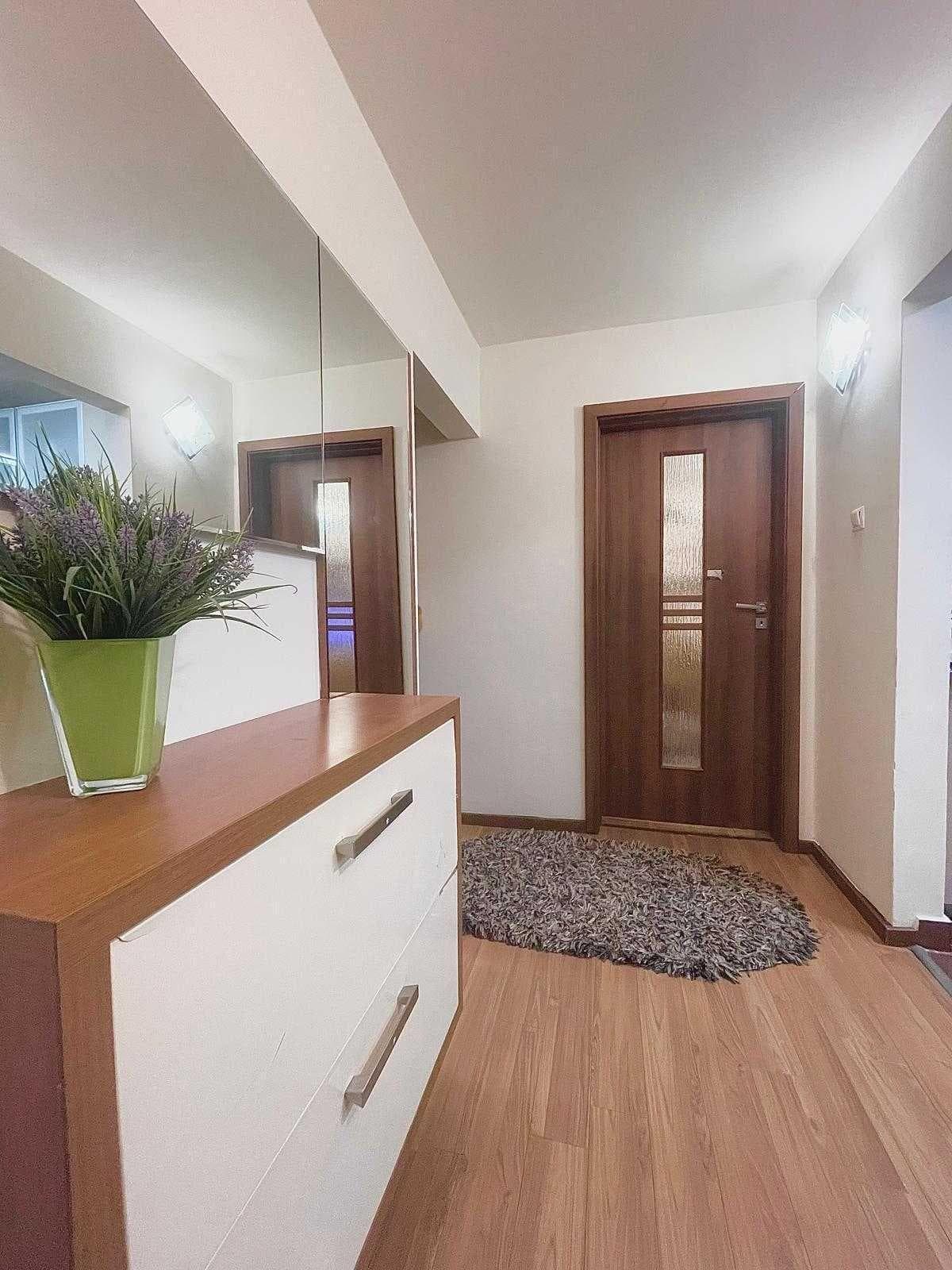 PF vand apartament camere, decomandat, Etaj 1,  Zorilor, Cluj-Napoca