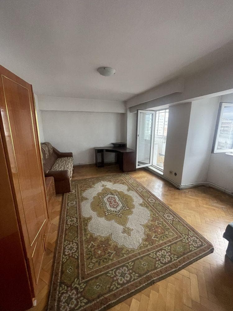 Proprietar vind ap 3 camere marasti centru - imagine 1