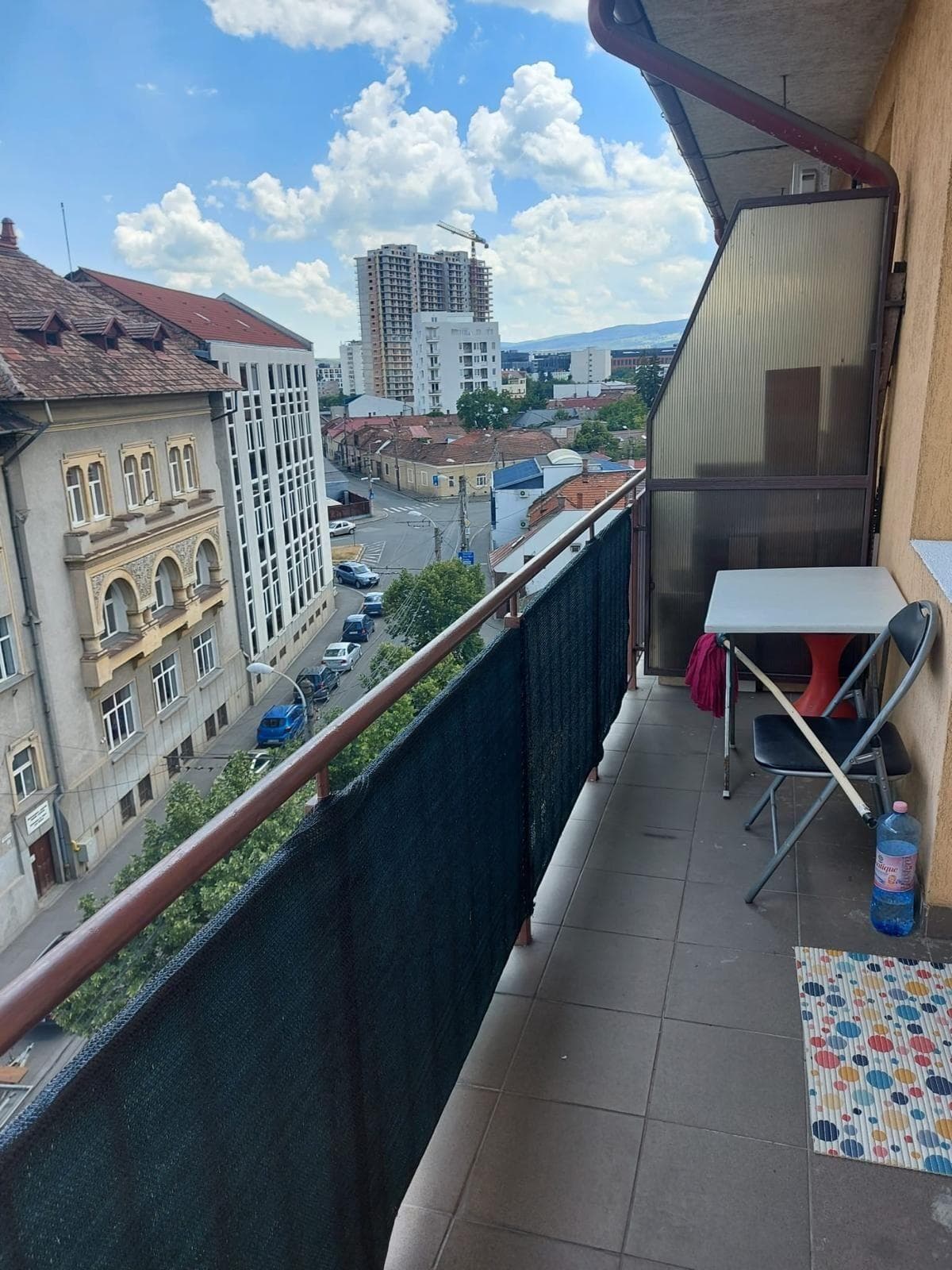 Vand apartament cu o cameră - imagine 1