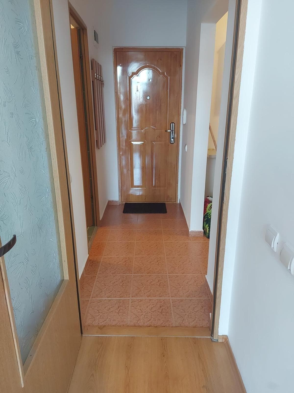 Vand apartament cu o cameră - imagine 5