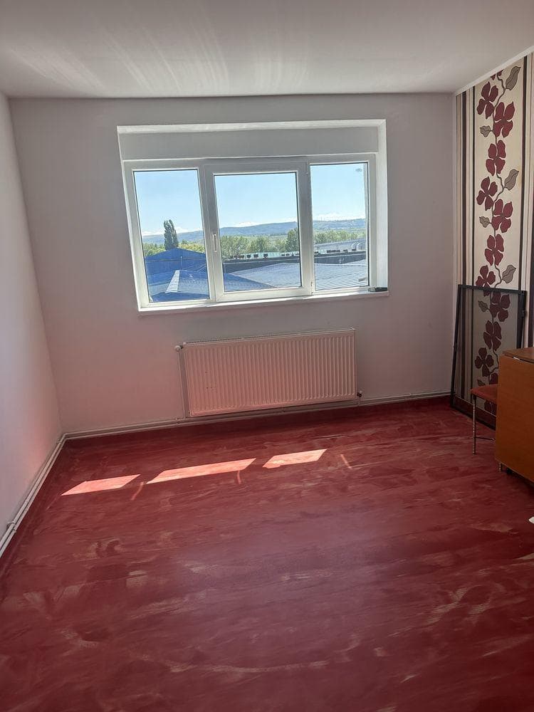 Apartament de vanzare - imagine 1
