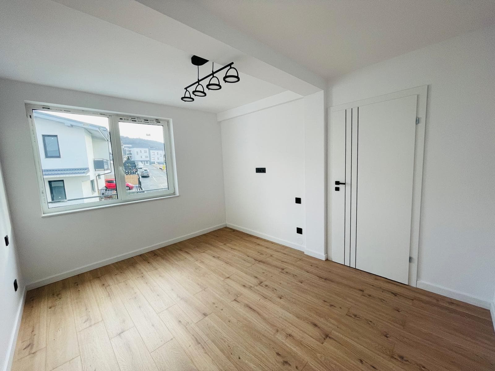 PF - Vând triplex 4 camere Florești - imagine 13